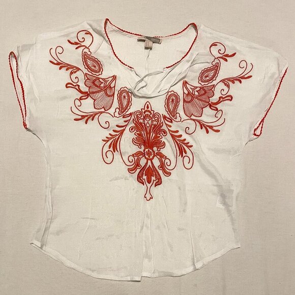 Forever 21 Embroidered Loose Fitting Semi Sheer Blouse Size Medium - Picture 1 of 15